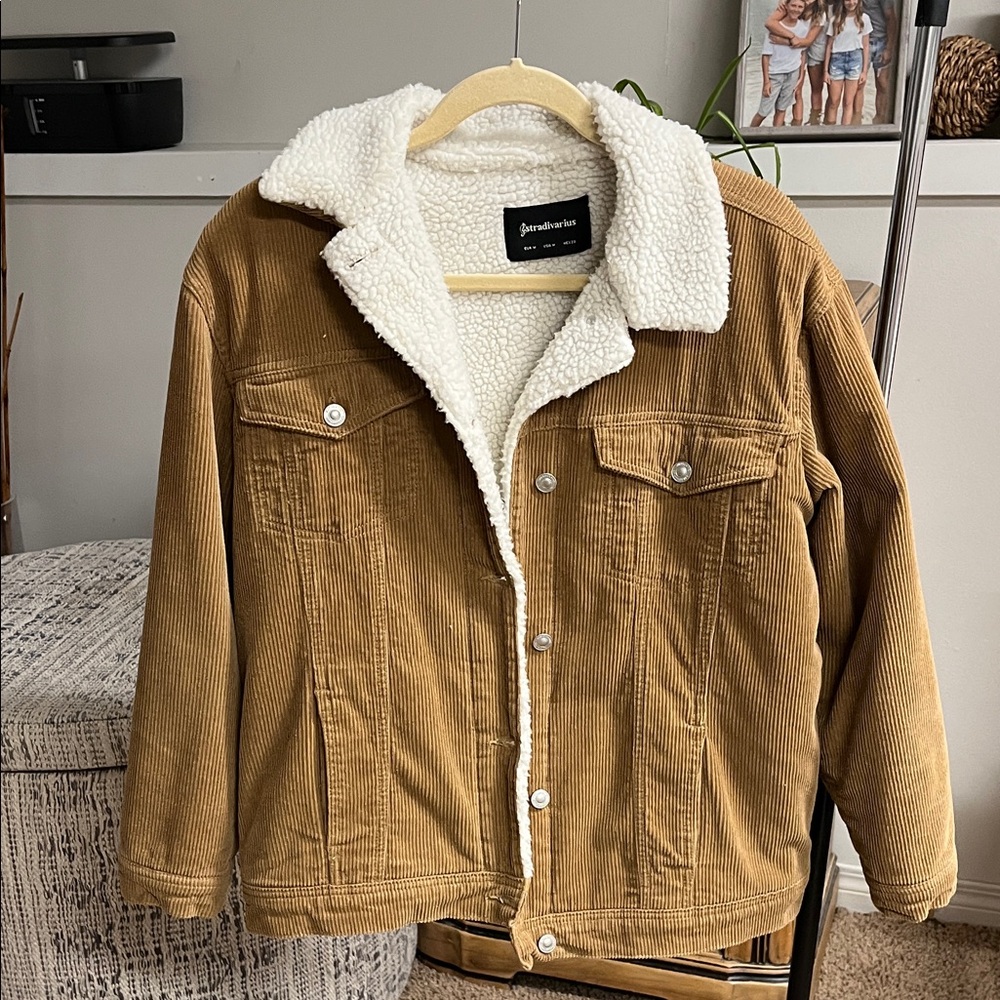 stradivarius Camel Corduroy Jacket with Cream Sherpa